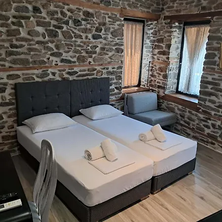 Theokleia_guest House 4*
